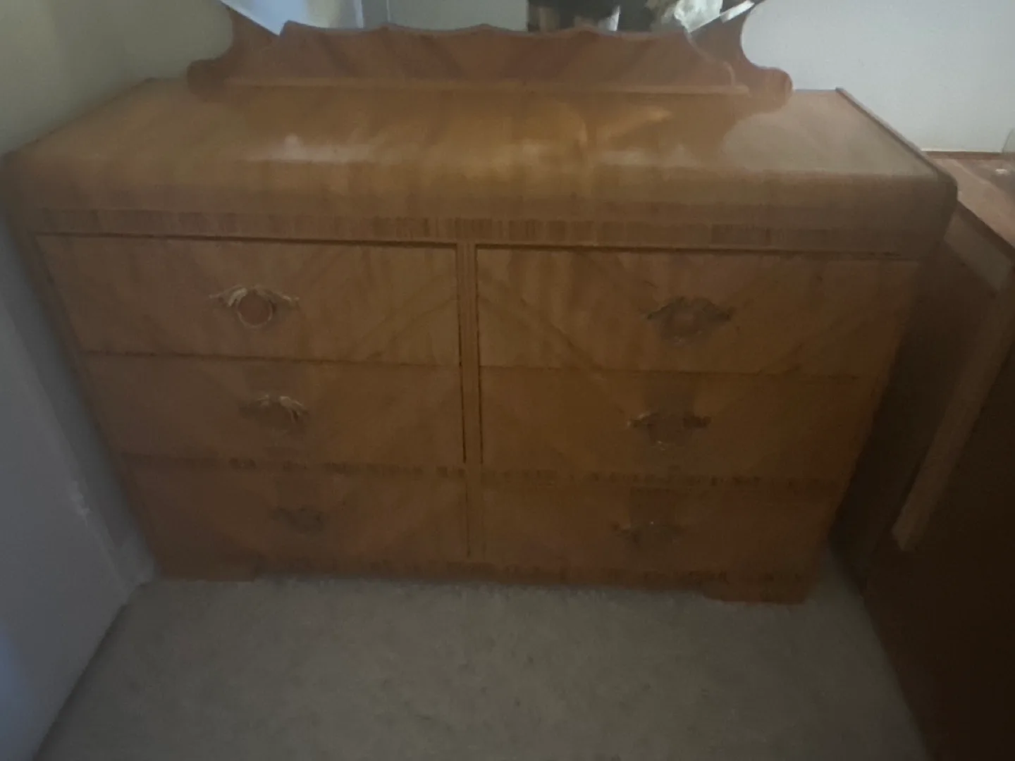 Vintage Wooden Vanity Set image indicator(6)