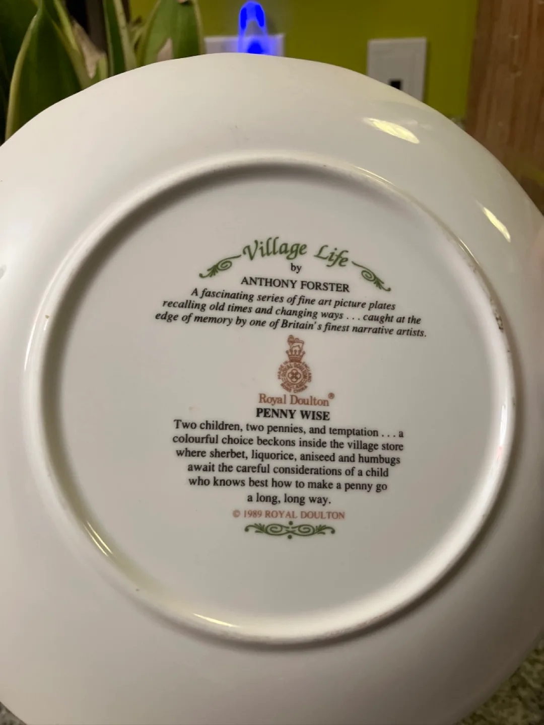 Royal Doulton Village Life Collector Plate - Penny Wise image indicator(2)