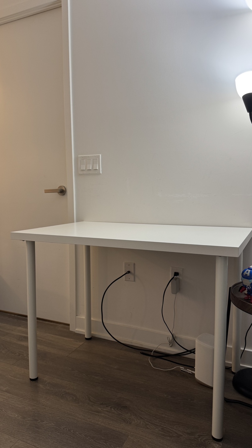 White IKEA Table/Desk - Excellent Condition - photo 2