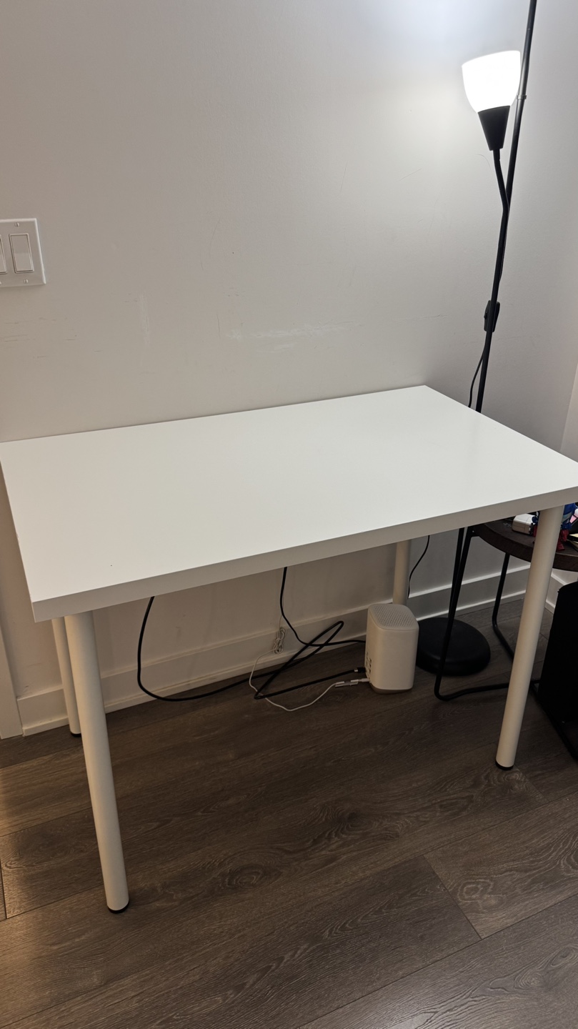 White IKEA Table/Desk - Excellent Condition - photo 5
