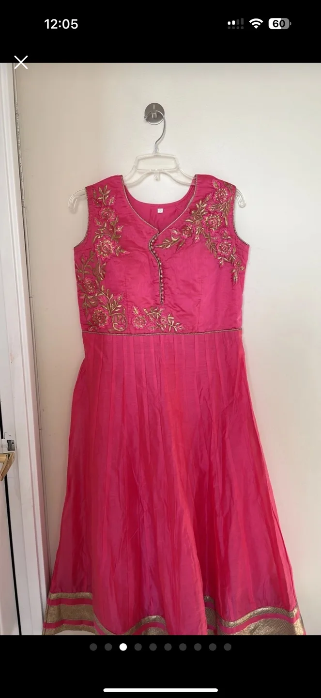 Ethnic Dress Set $10.00 for a 3-piece set!! (Small) image indicator(3)