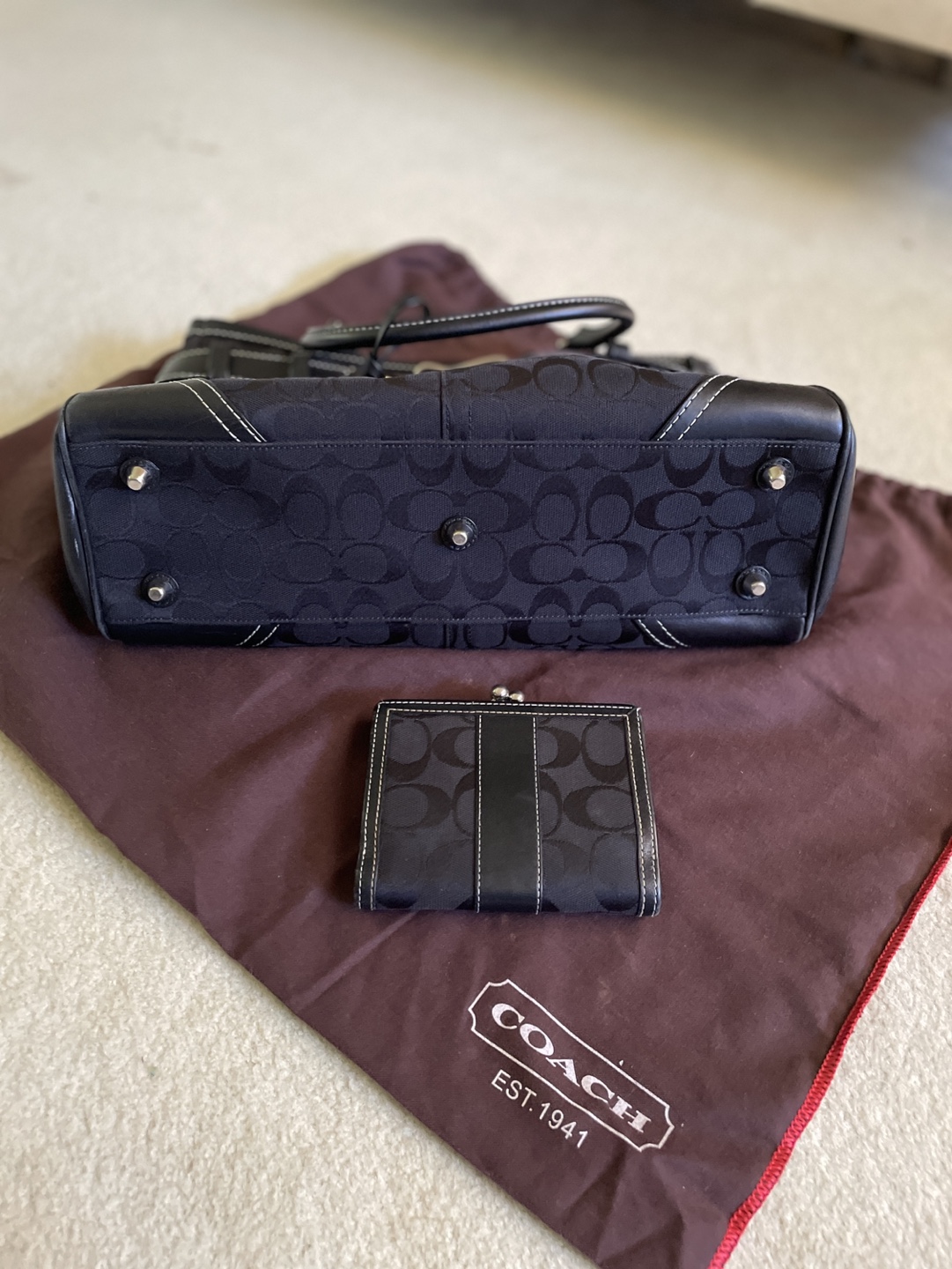 Coach Black Signature Tote Bag and matching wallet & Wallet Set - photo 2