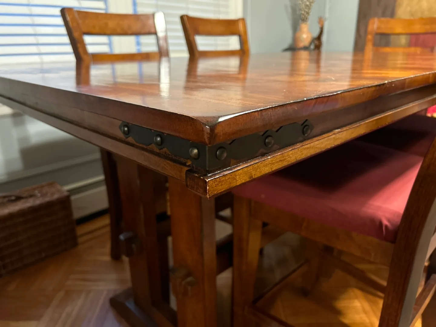 Brazilian Acadia Wooden Table Set with 6 Chairs image indicator(6)