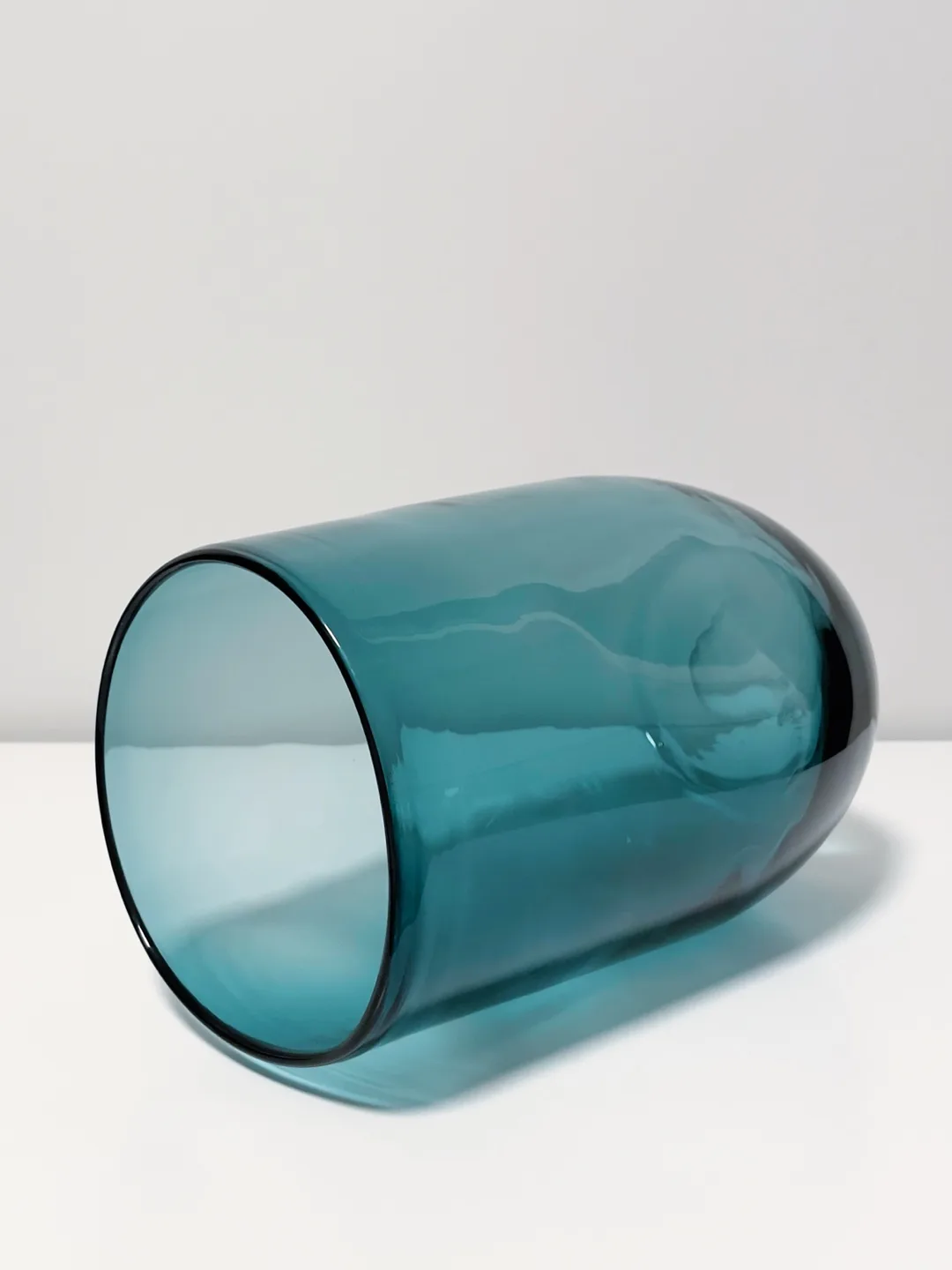 WEST ELM Pure Glass Vase image indicator(3)