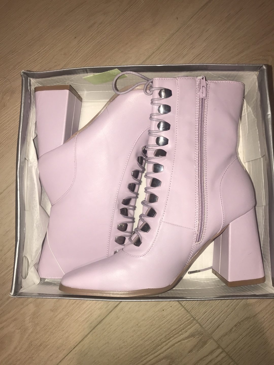[New] Lavender Lace-Up Block Heel Ankle Boots