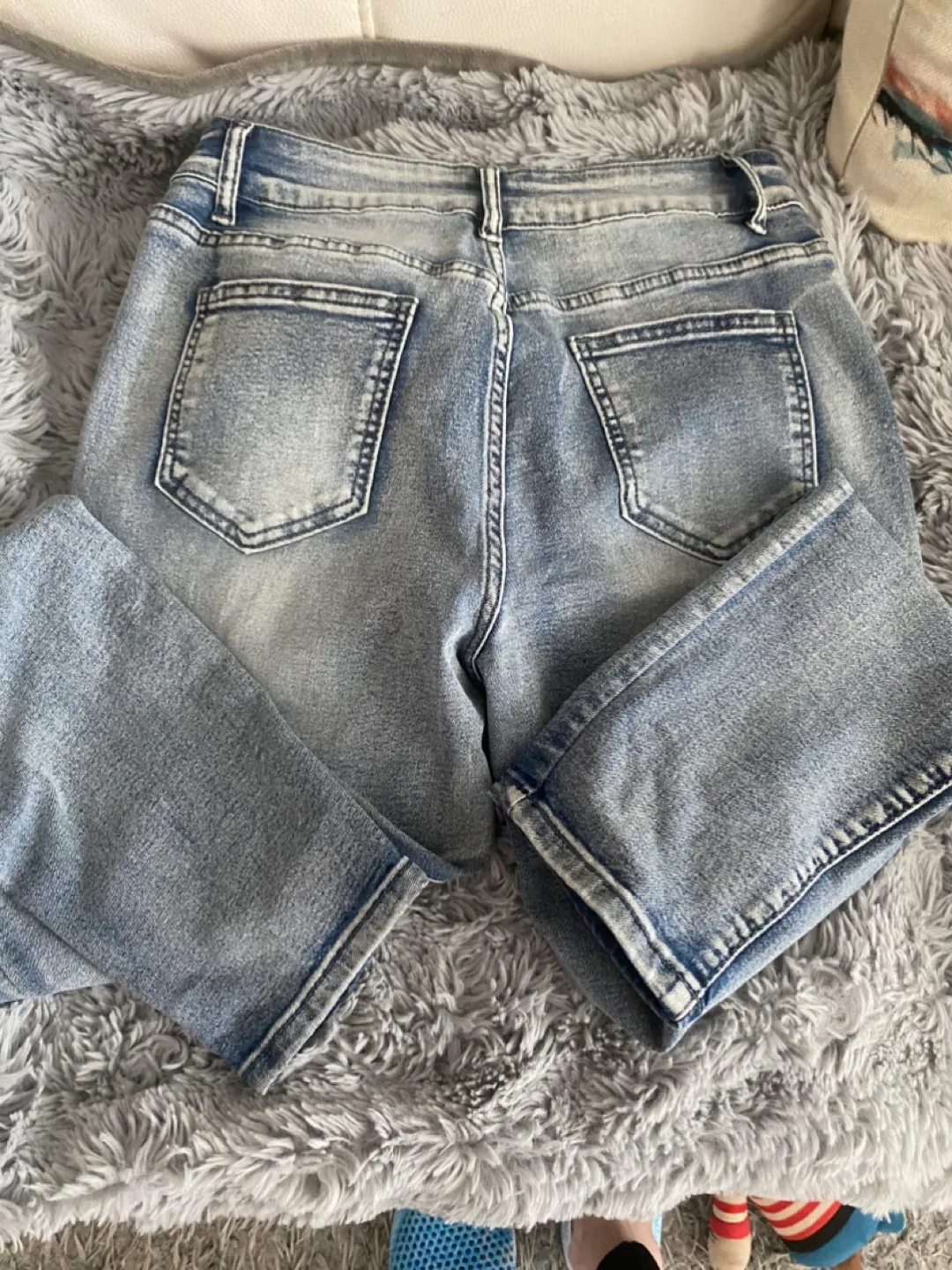 Women’s Jeans image indicator(2)