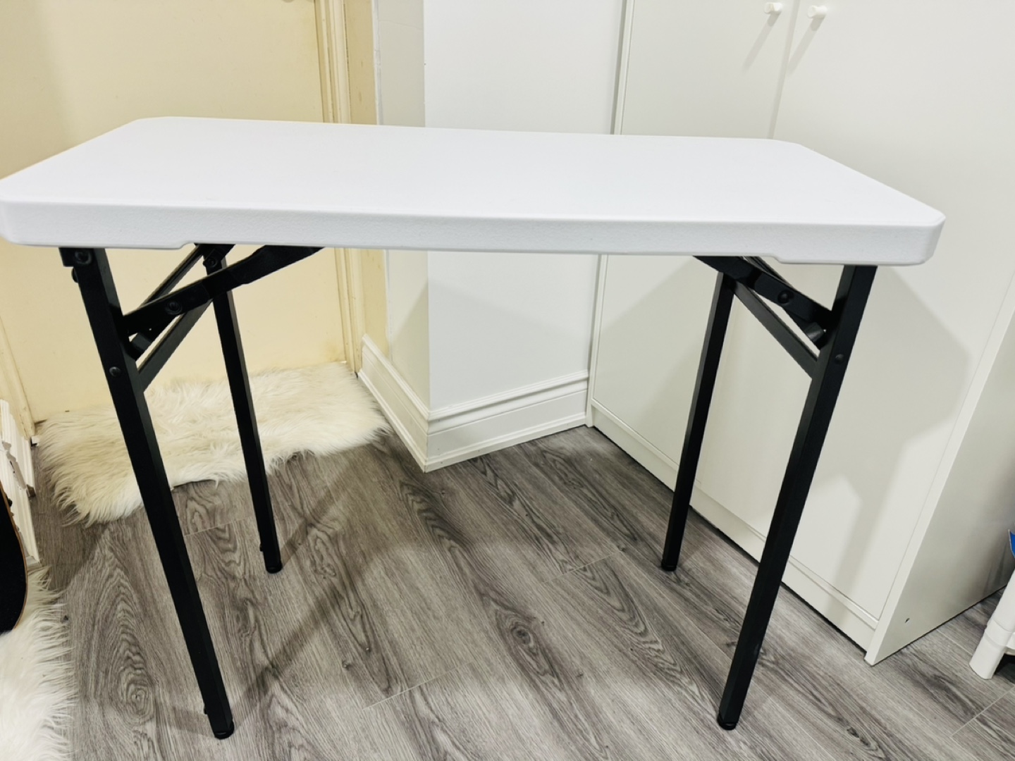 Foldable Table - White Plastic Top, Black Metal Legs - photo 2