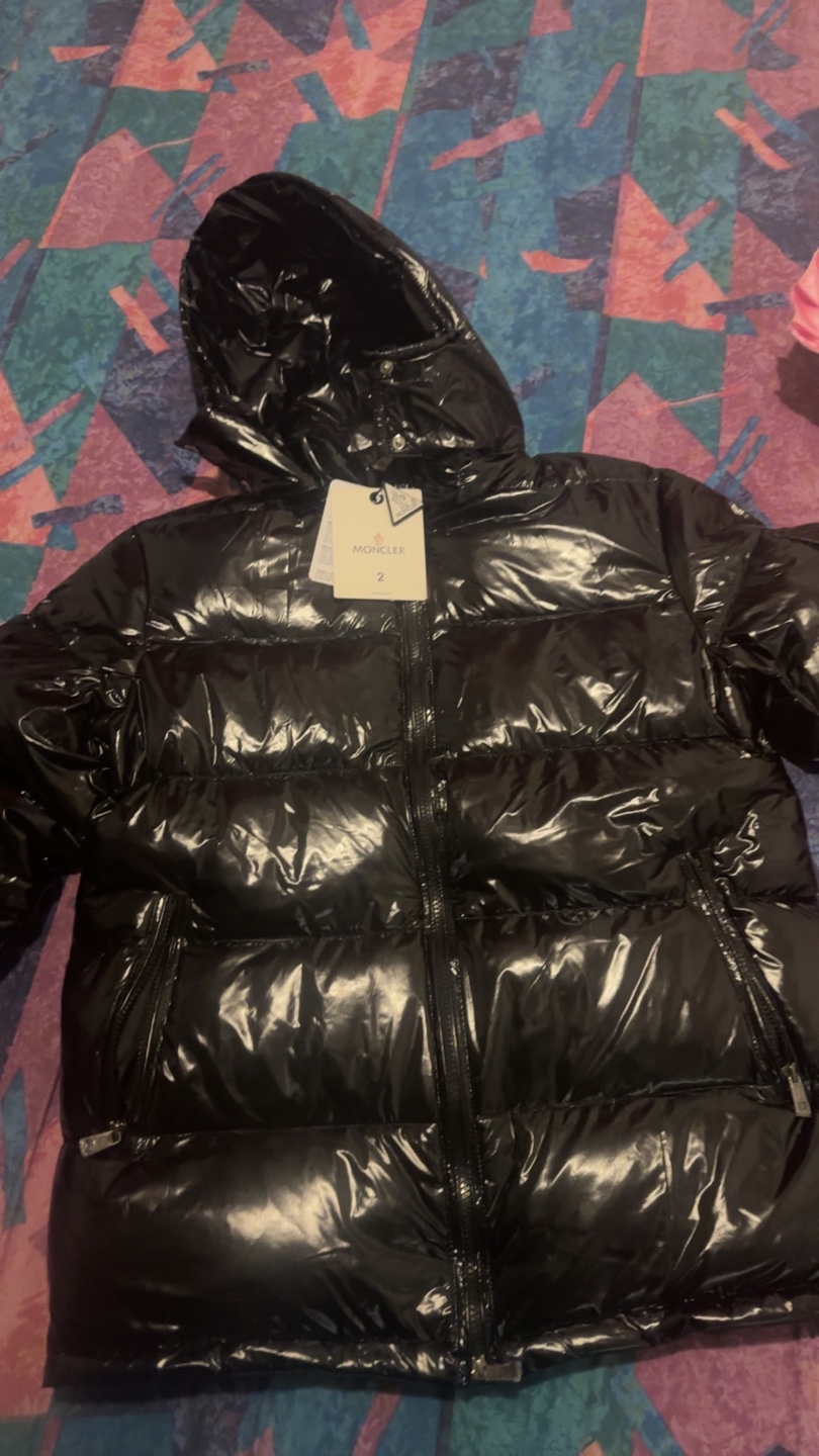 Moncler Black Puffer Jacket Size medium - photo 2