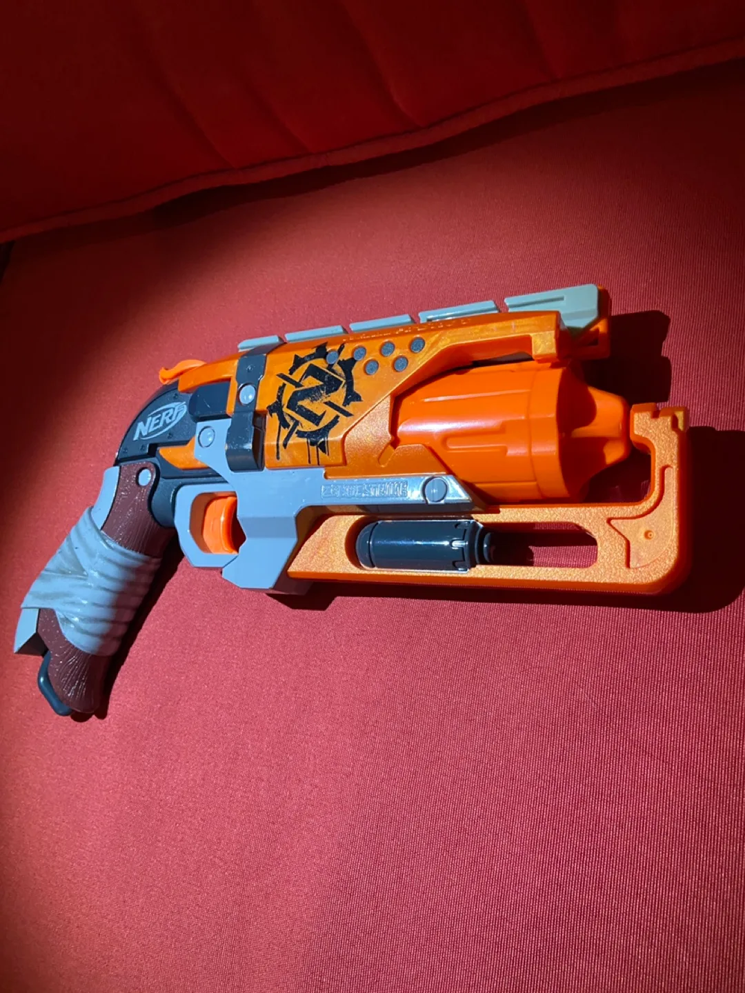 Nerf Zombie Strike Deadshot DX-1 revolver image indicator(2)