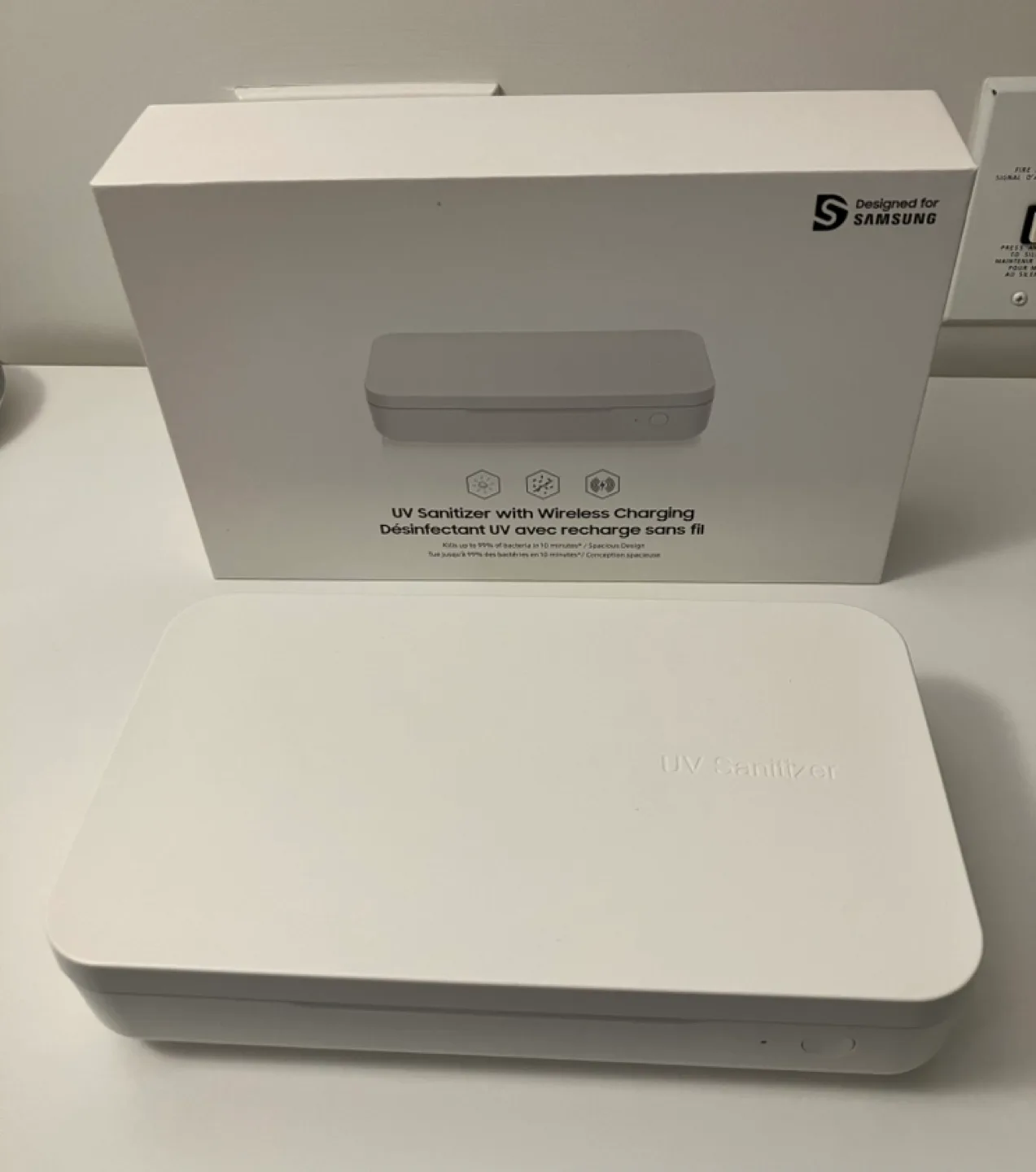 Samsung UV Sanitizer with Wireless Charging image indicator(2)