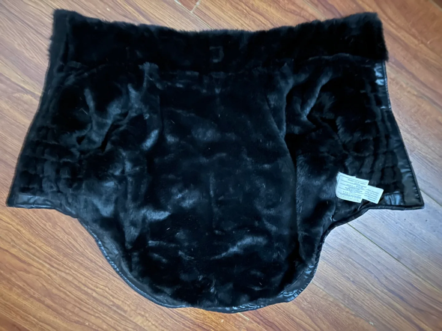 Silver Paw Dog Coat image indicator(5)