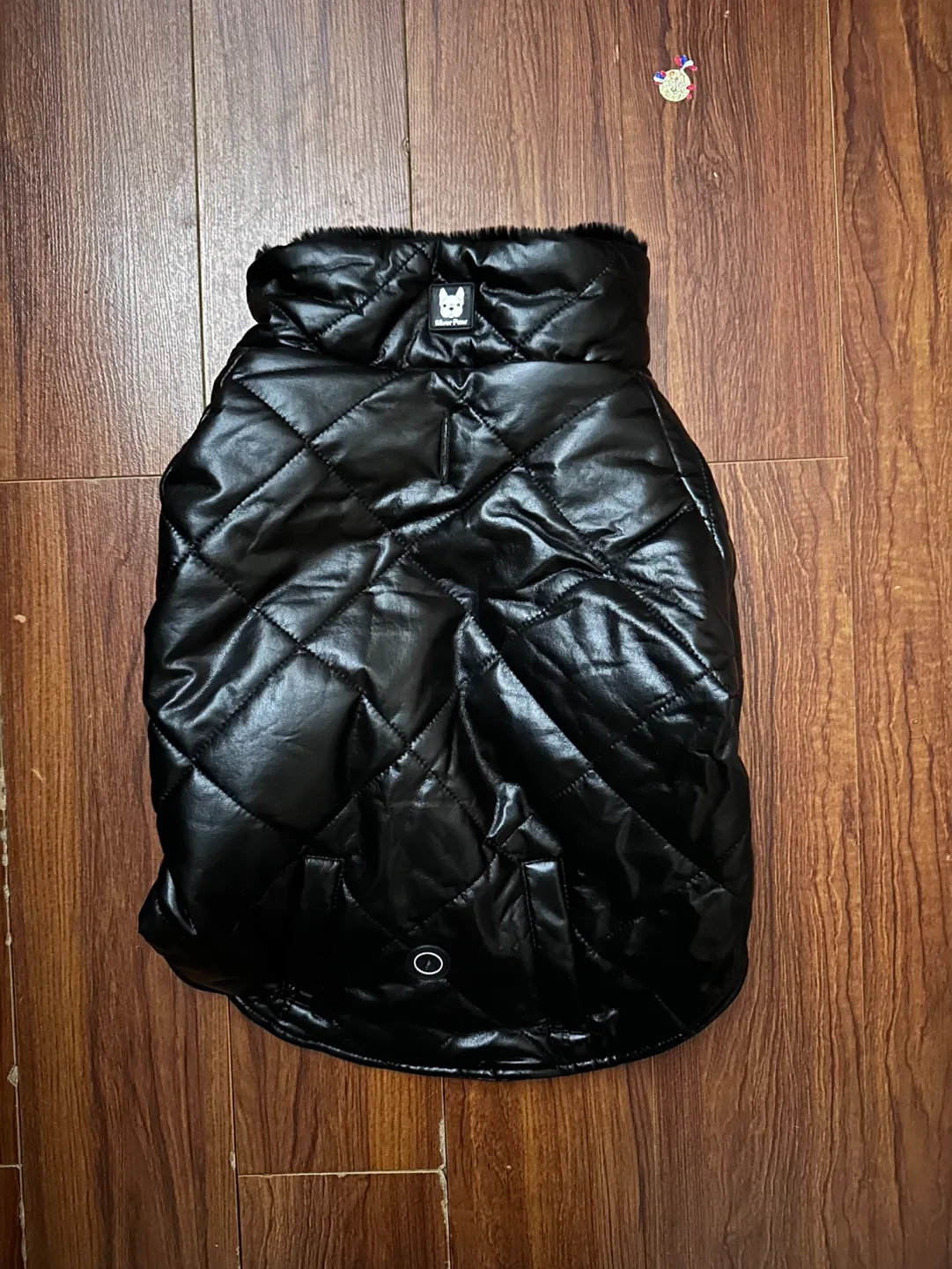 Silver Paw Dog Coat image indicator(3)