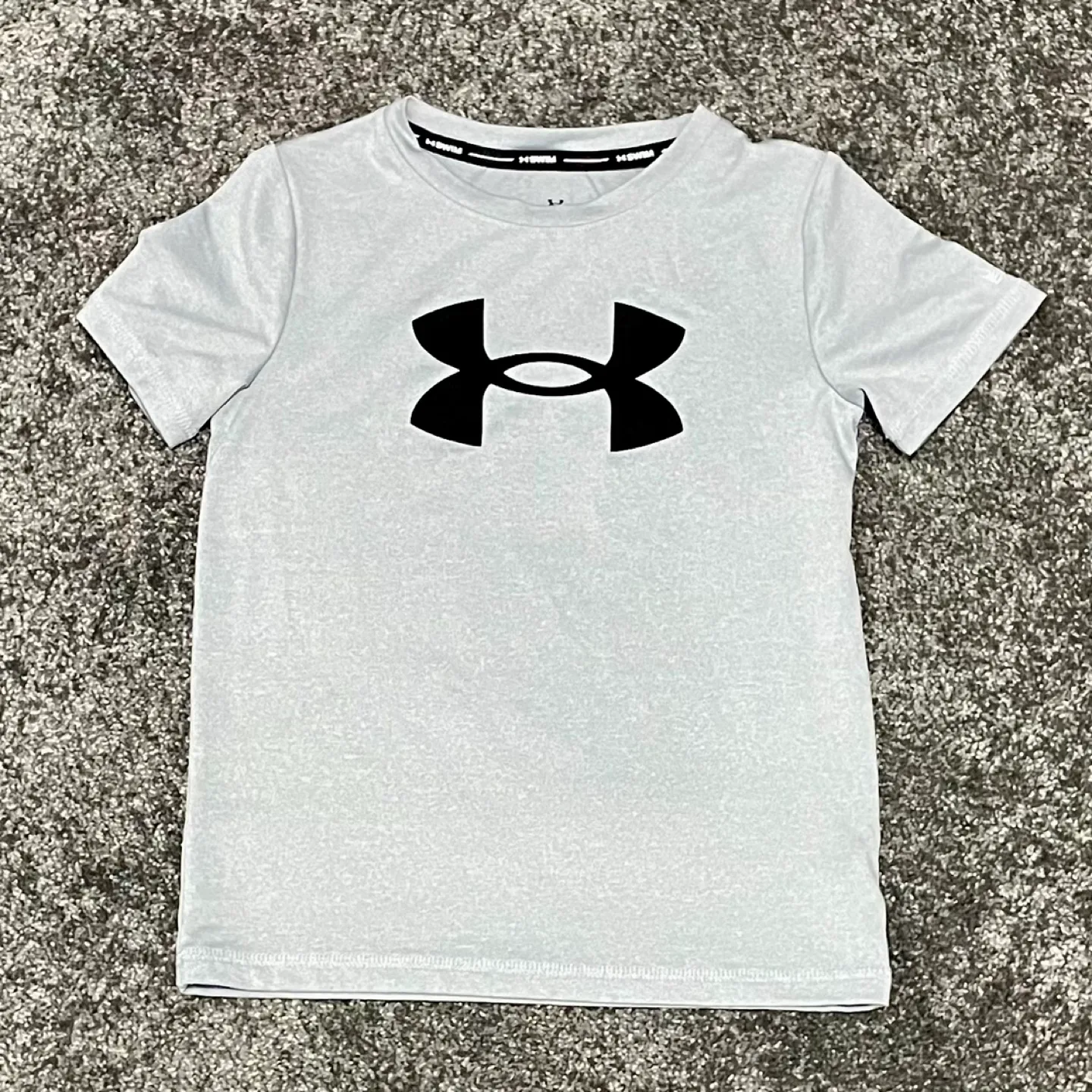 Under Armour Surf Shirt and Joe Fresh Swimming Trunks image indicator(2)