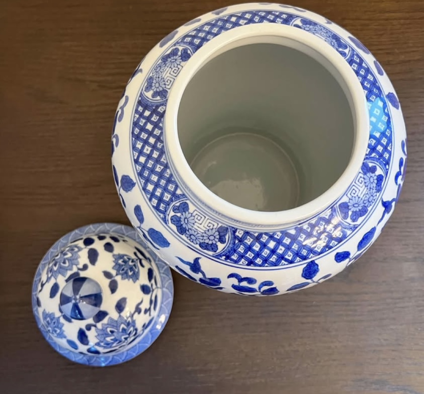 Hand Painted Temple Jar - photo 2