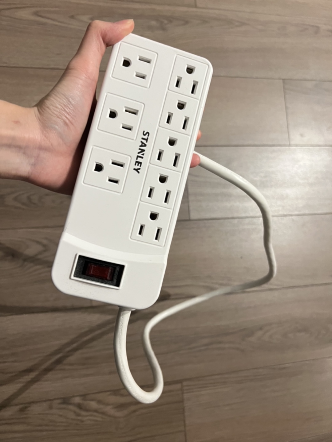 Stanley 8-Outlet Power Bar