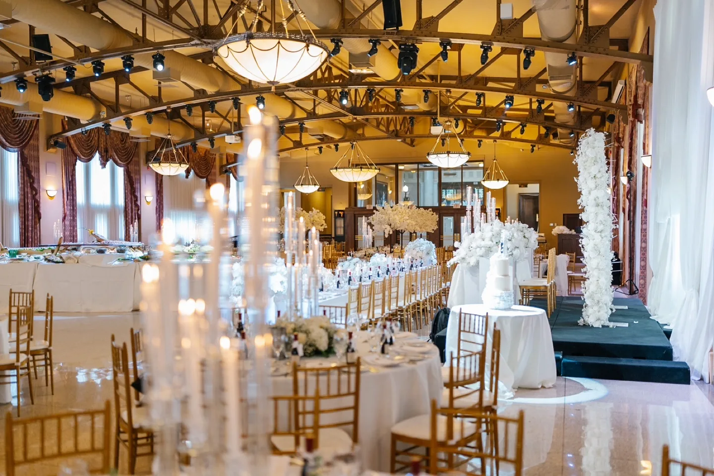 7-Head Crystal Candelabra, 104cm Tall Wedding Centerpiece image indicator(3)