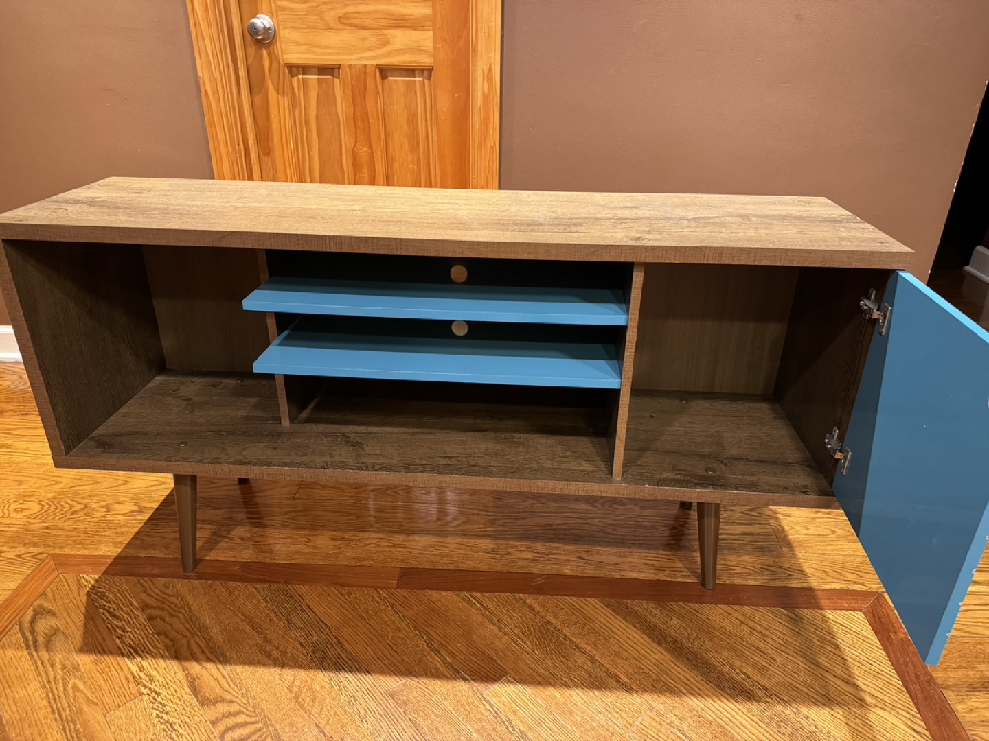 Mid-Century Modern TV Stand - photo 2