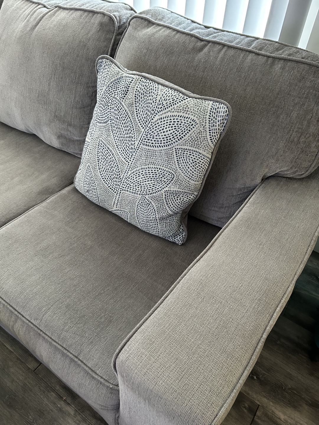 FINAL SALE!! Ashley Grey Sectional - photo 2