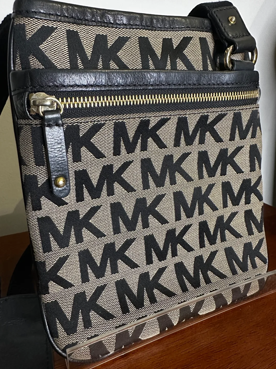 Michael Kors Black and Beige MK Signature Crossbody Bag image indicator(3)
