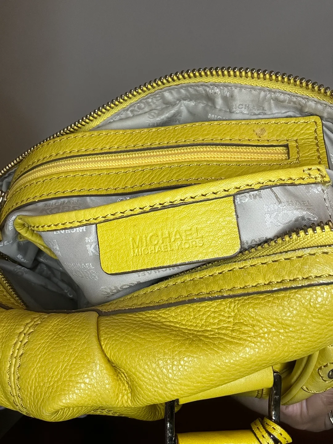 Michael Kors Yellow Leather Handbag image indicator(6)