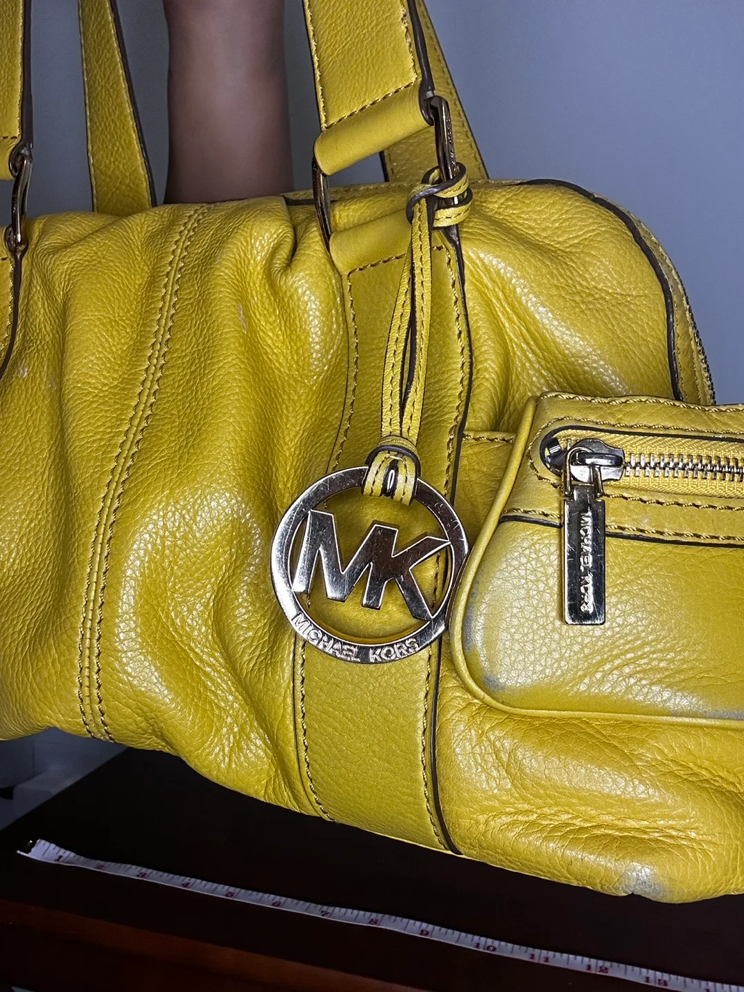 Michael Kors Yellow Leather Handbag image indicator(3)