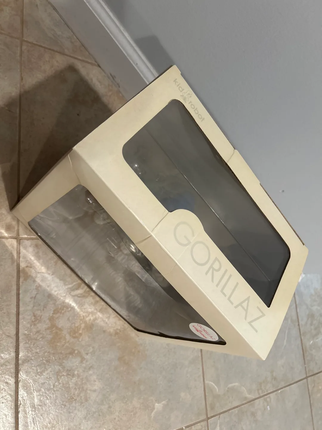 Gorillaz Russel Hobbs Kidrobot Figure - Unopened image indicator(3)