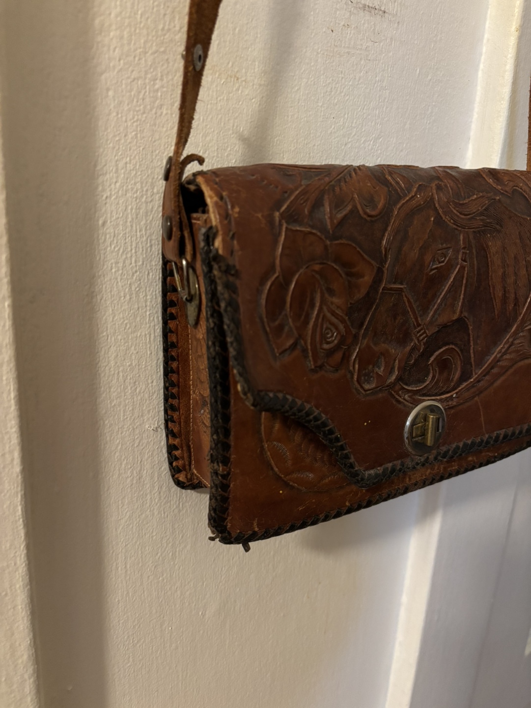 Vintage Crossbody Bag - photo 3