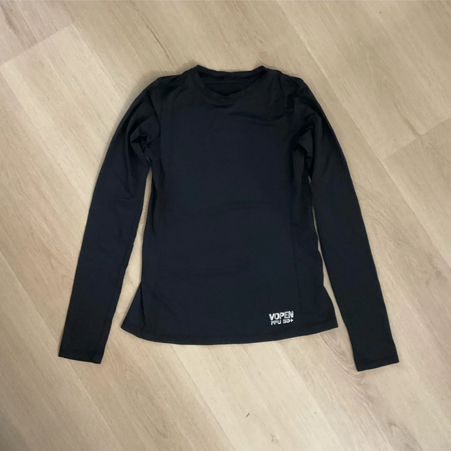 VOPEN FPU 50+ Black Long Sleeve Shirt thumbnail
