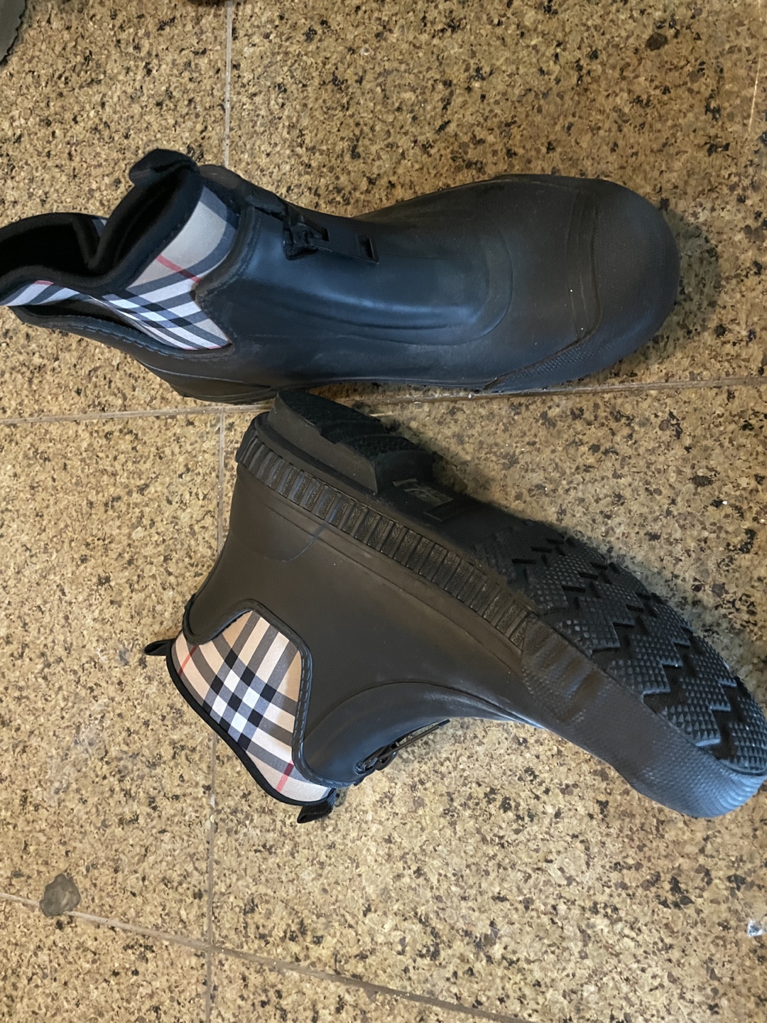 Burberry Check Detail Rubber Boots