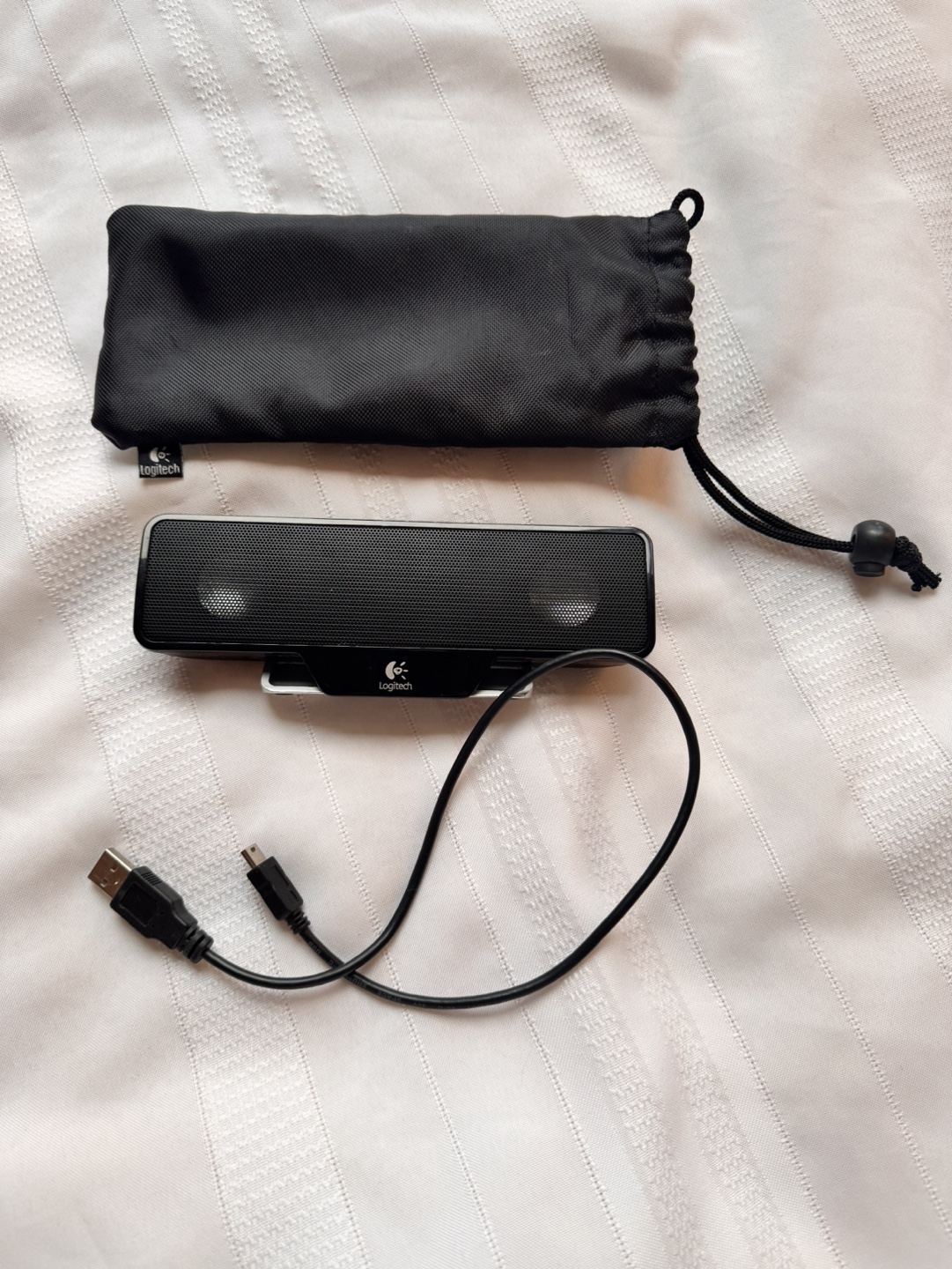 Logitech USB Computer Speakers with Carrying Case
