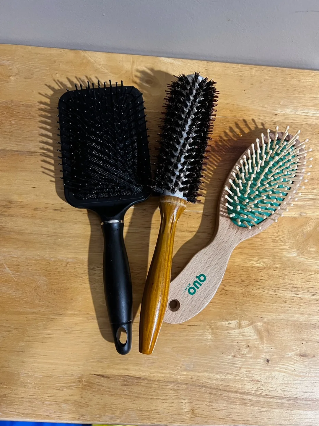 Hair Brush Bundle: Quo Oval Brush, Paddle Brush & Round Brush thumbnail