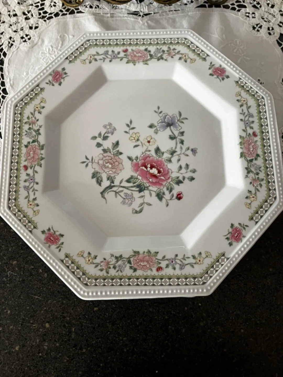 Vintage Octagonal Dinner Plates Set image indicator(3)