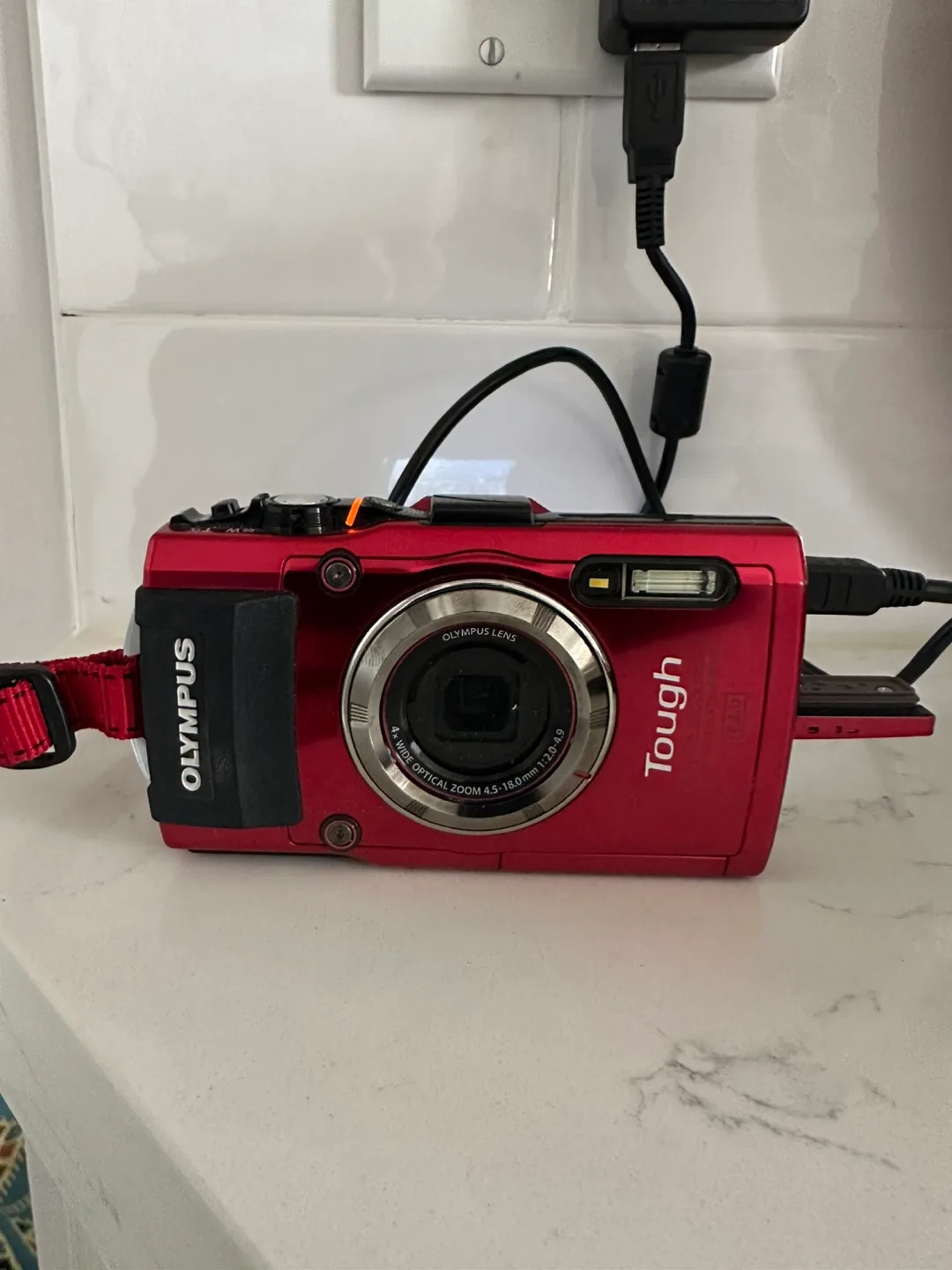 Olympus Stylus TG-3 Tough Digital Camera thumbnail