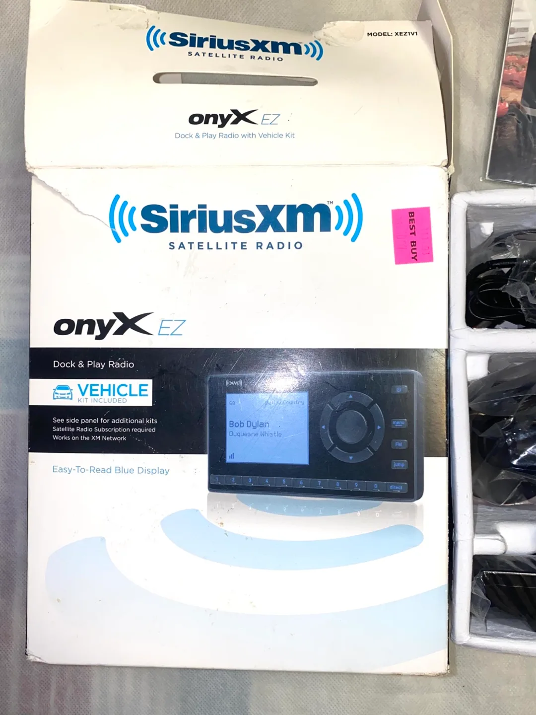 SiriusXM Onyx EZ Dock & Play Satellite Radio with Vehicle Kit image indicator(3)