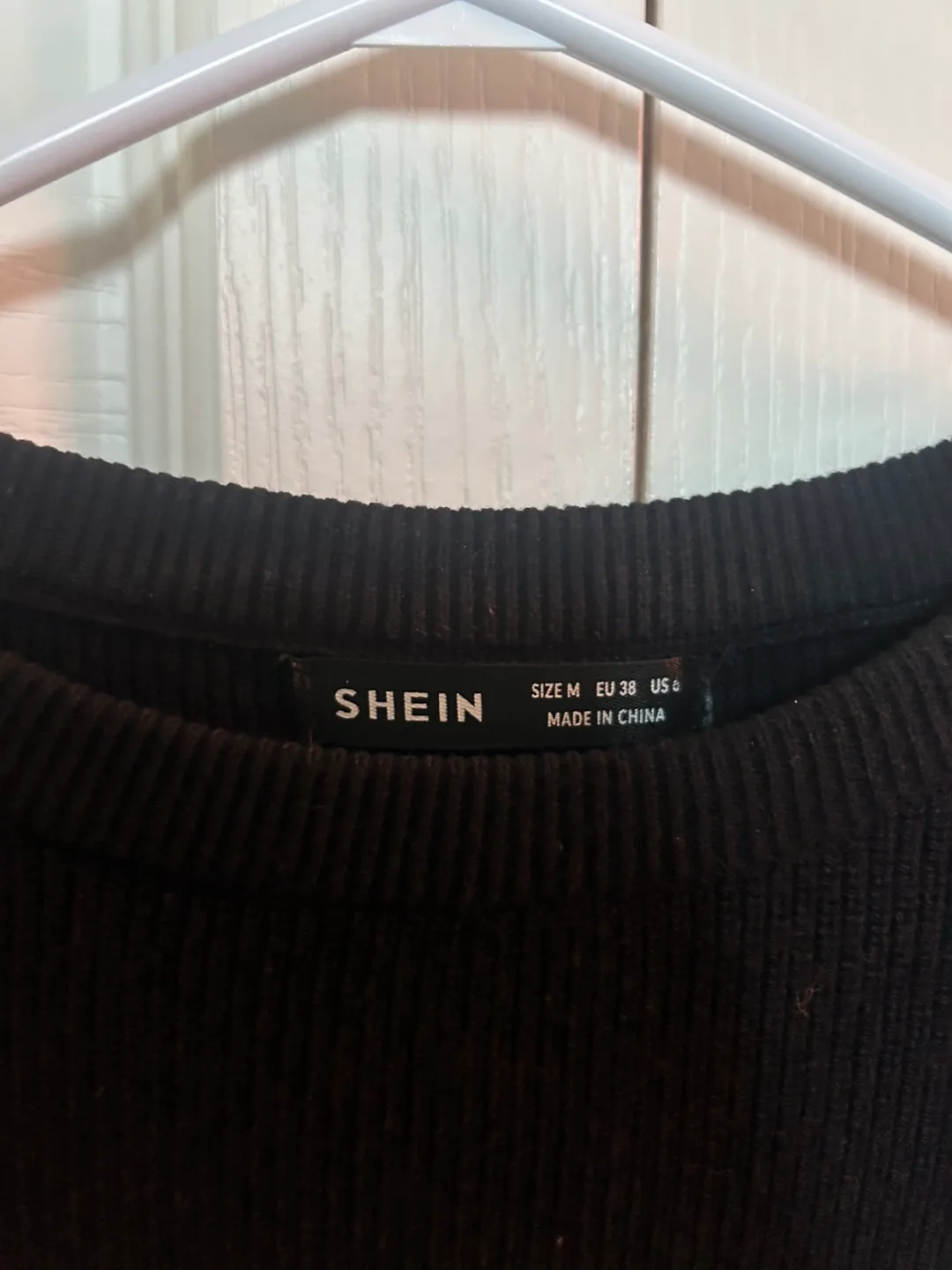 SHEIN Colour Block Knit Sweater - Size Medium image indicator(2)