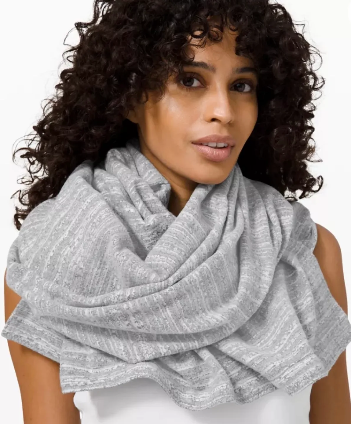 Lululemon Scuba Wrap - Grey Heather image indicator(4)