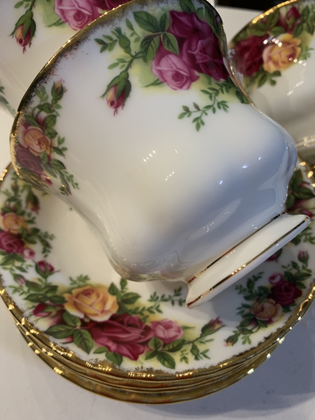 Royal Albert Old Country Roses Teacups and Saucers - photo 2