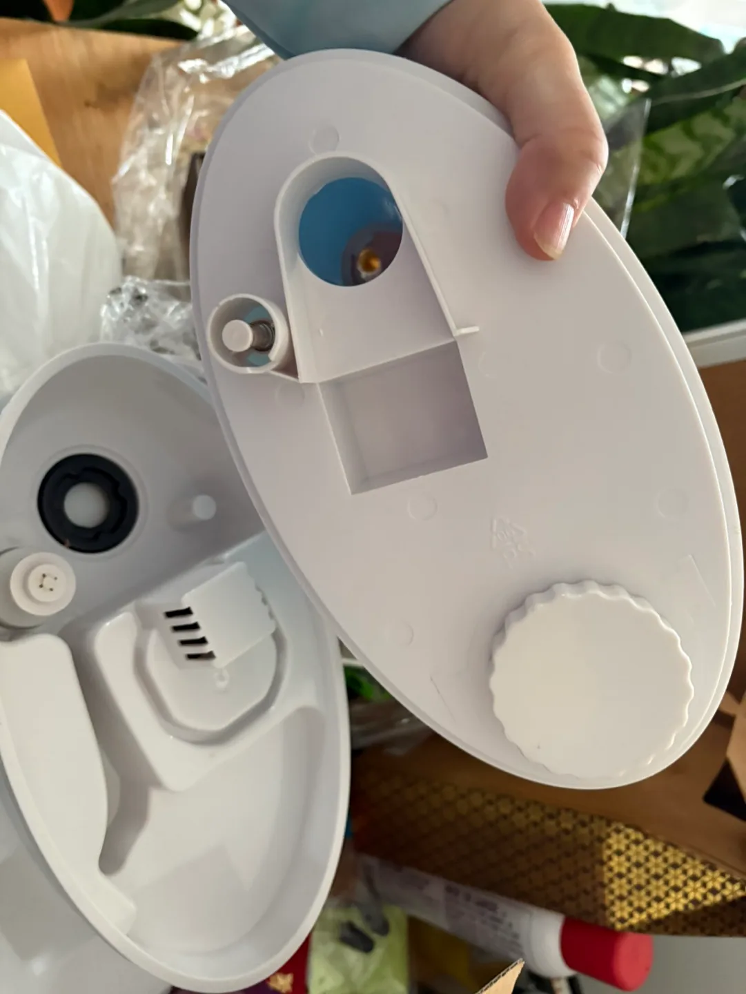 New Holmes Ultrasonic Humidifier - No Filter Needed! image indicator(4)