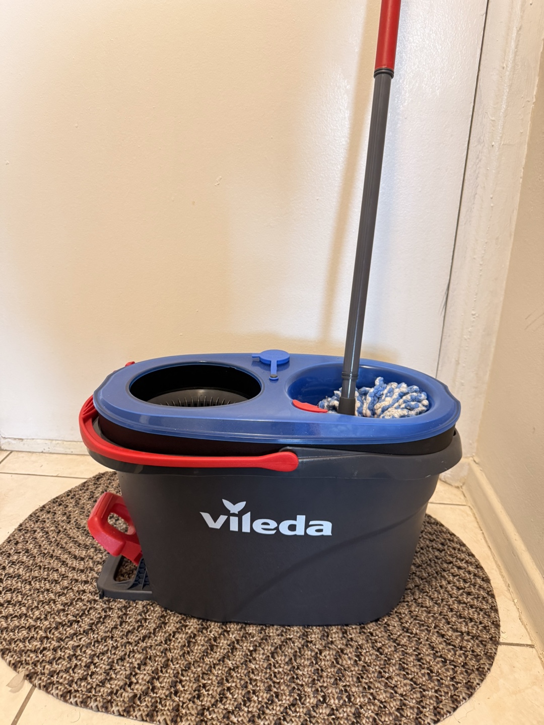 Vileda EasyWring Spin Mop and Bucket System (Need gone asap)