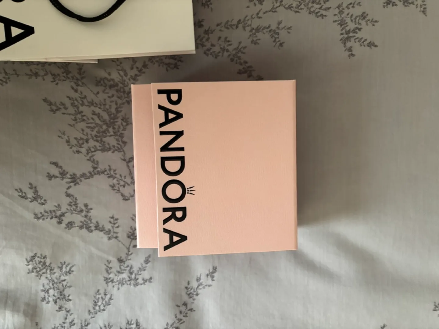 Pandora Jewelry Gift Box Set image indicator(4)