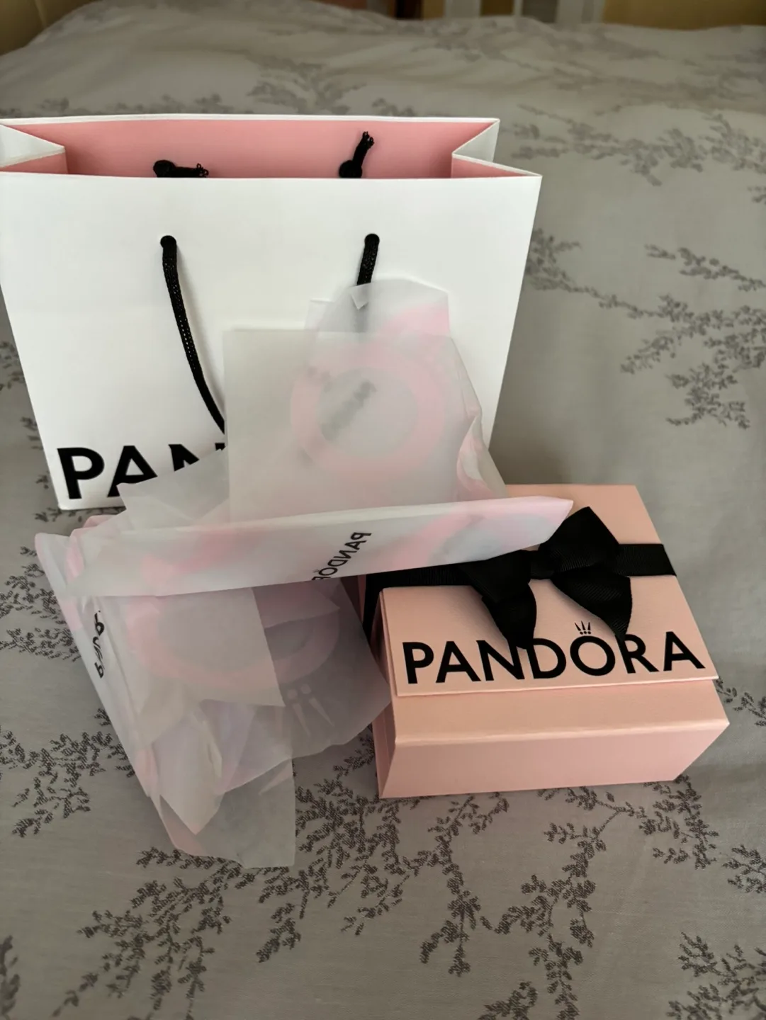 Pandora Jewelry Gift Box Set image indicator(5)