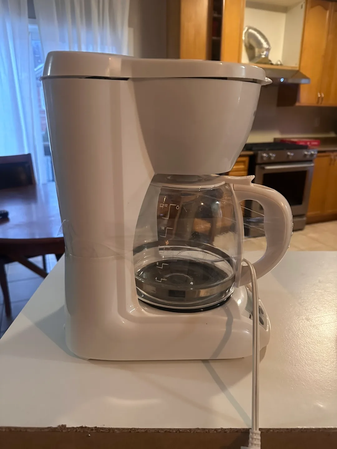 Black+Decker 12-Cup Programmable Coffee Maker image indicator(2)