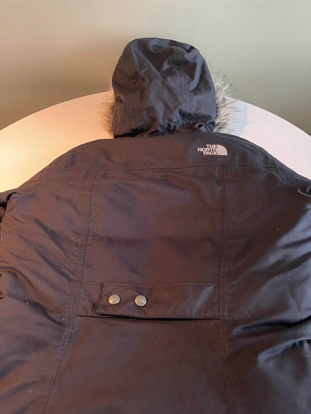 The North Face Women's Parka - Black small image indicator(6)