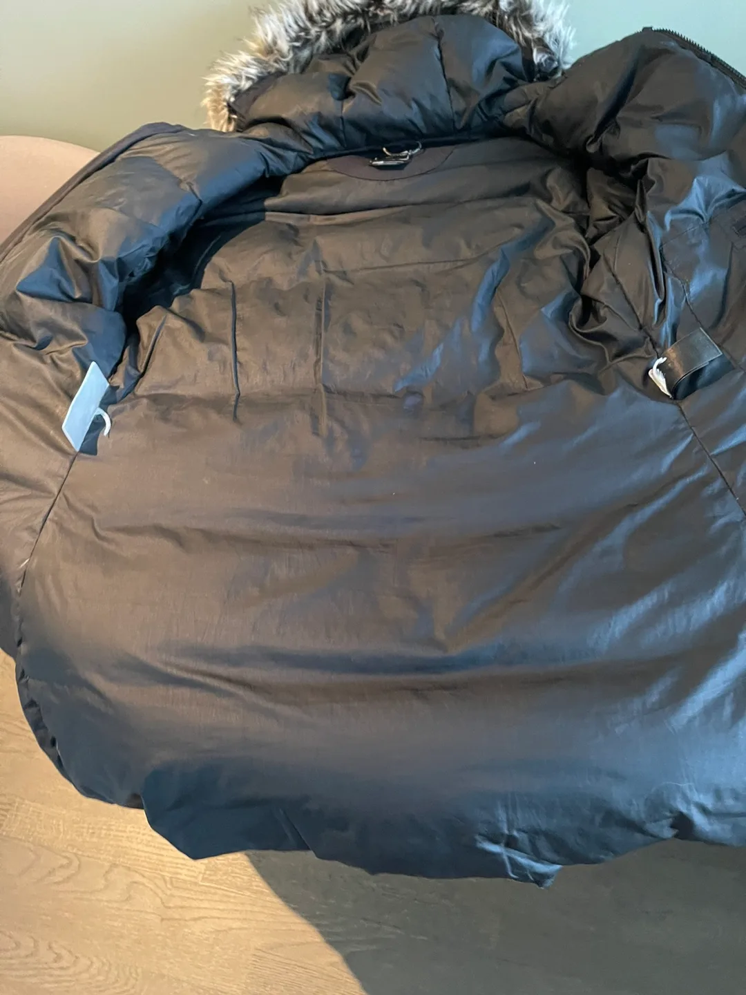 The North Face Women's Parka - Black small image indicator(8)