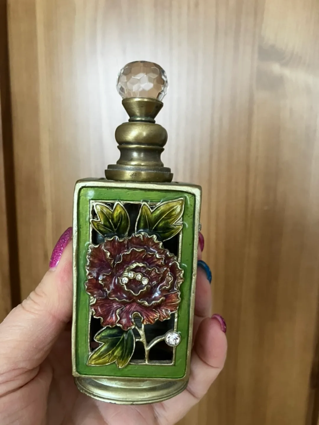 Set of Three Vintage-Style Perfume Bottles image indicator(4)