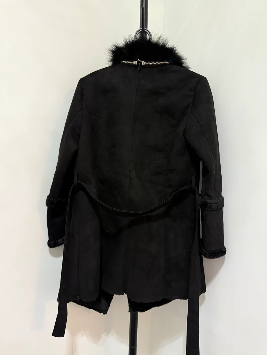 Black Faux Fur Collar Jacket image indicator(2)