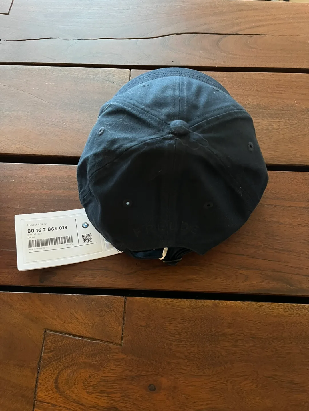 BMW Black Baseball Cap image indicator(2)