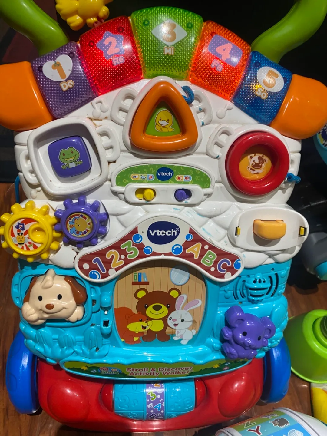 VTech Stroll & Discover Activity Walker image indicator(2)