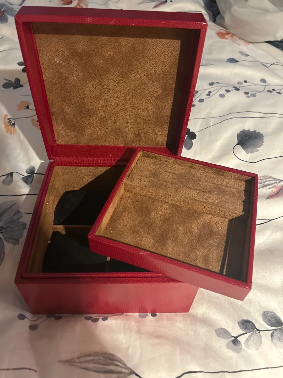 Red Leatherette Jewellery Box thumbnail