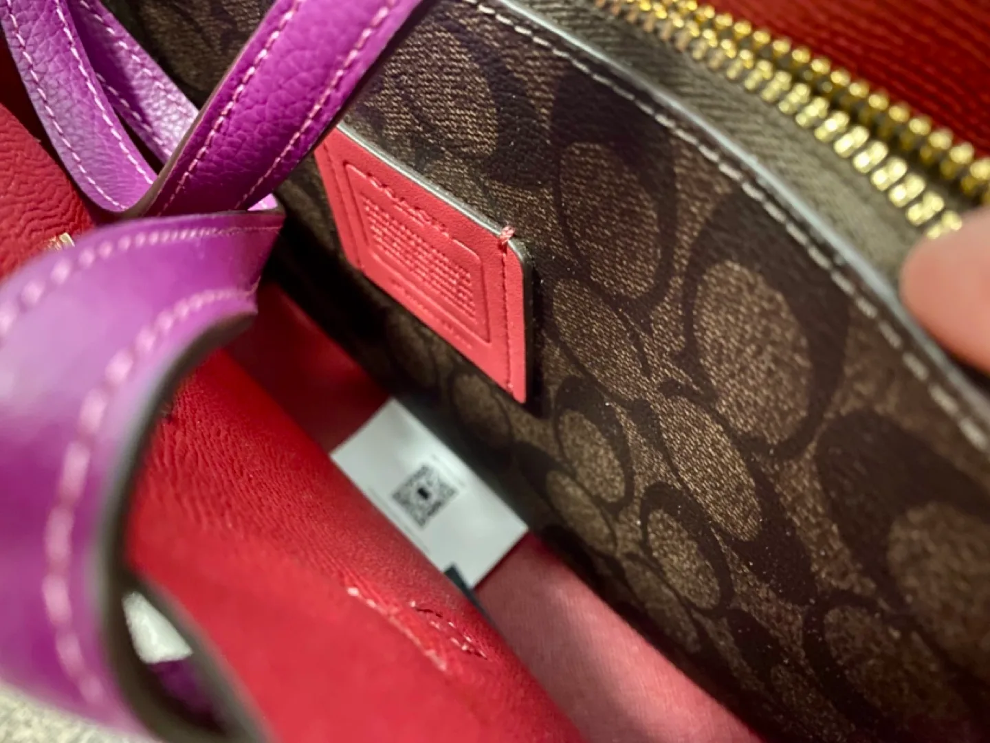 Coach Mollie Tote 25 With Signature Canvas Interior image indicator(3)